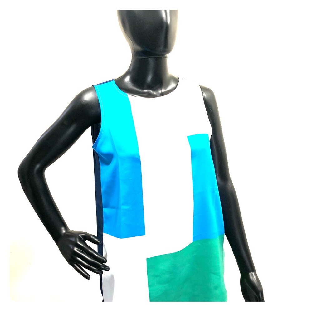 Tommy Hilfiger multi colored sleeveless blouse